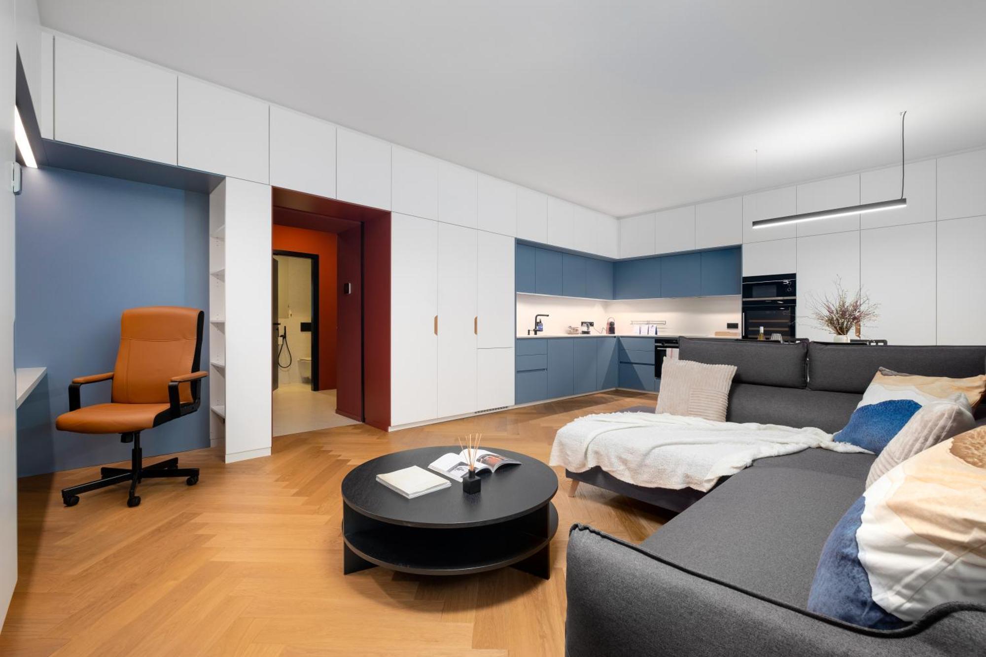 Days - Modern With Workspace - Quiet Area Prag
